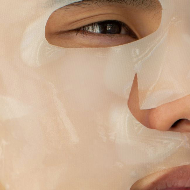 قناع ورقي مرطّب ومنعّم لمكافحة الشيخوخة